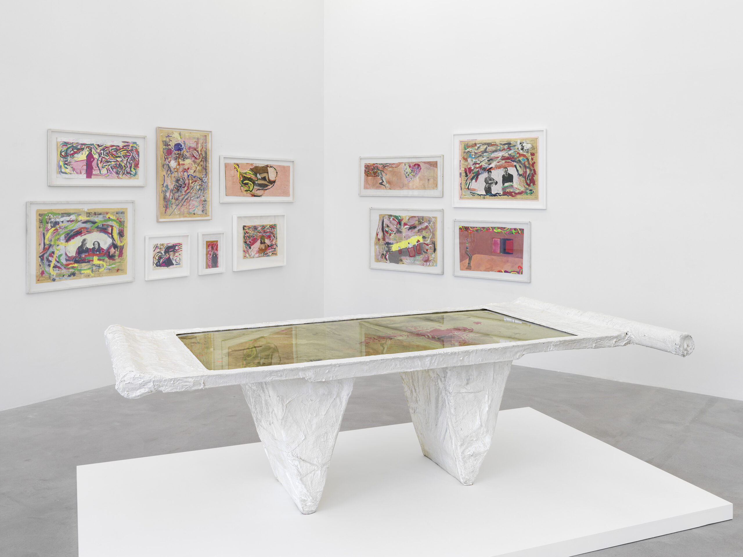 Installation view © Archiv Franz West © Estate Franz West, Courtesy the artist and Galerie Eva Presenhuber, Zurich / Vienna, Photo: Stefan Altenburger Photography, Zürich Installation view © Archiv Franz West © Estate Franz West, Courtesy the artist and Galerie Eva Presenhuber, Zurich / Vienna, Photo: Stefan Altenburger Photography, Zürich